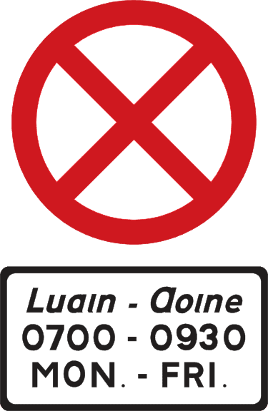 Clearway - no stopping or parking during the times shown.
